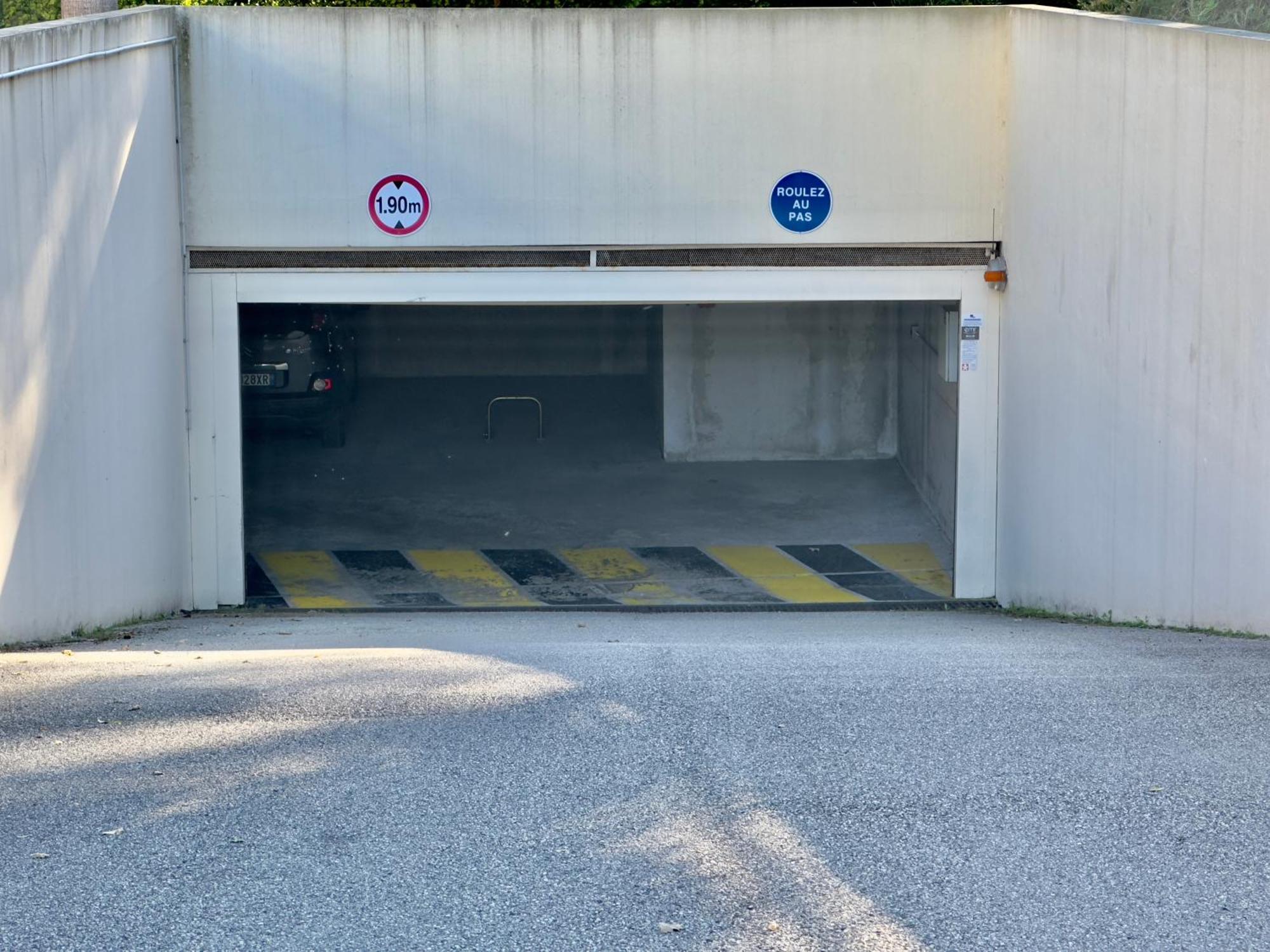 Regent Cote D'Azur Air-Conditioned, Pool, Garden & Parking Villeneuve-Loubet Exteriör bild